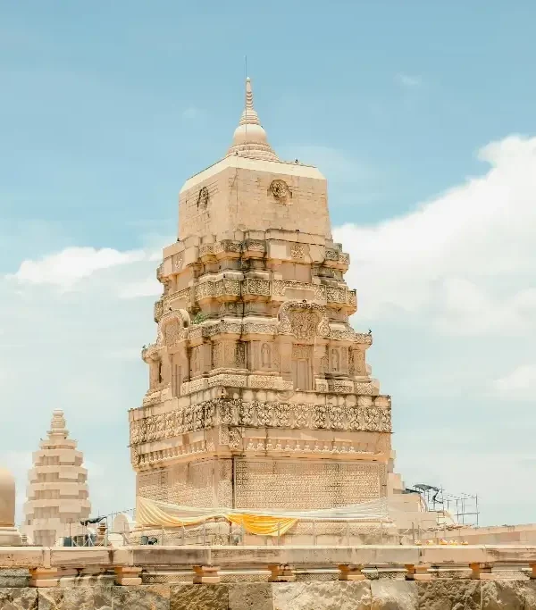 صورة d531e1cd5702d436df4c27cd8b95be396ddbfdcb - المواكب الذهبية